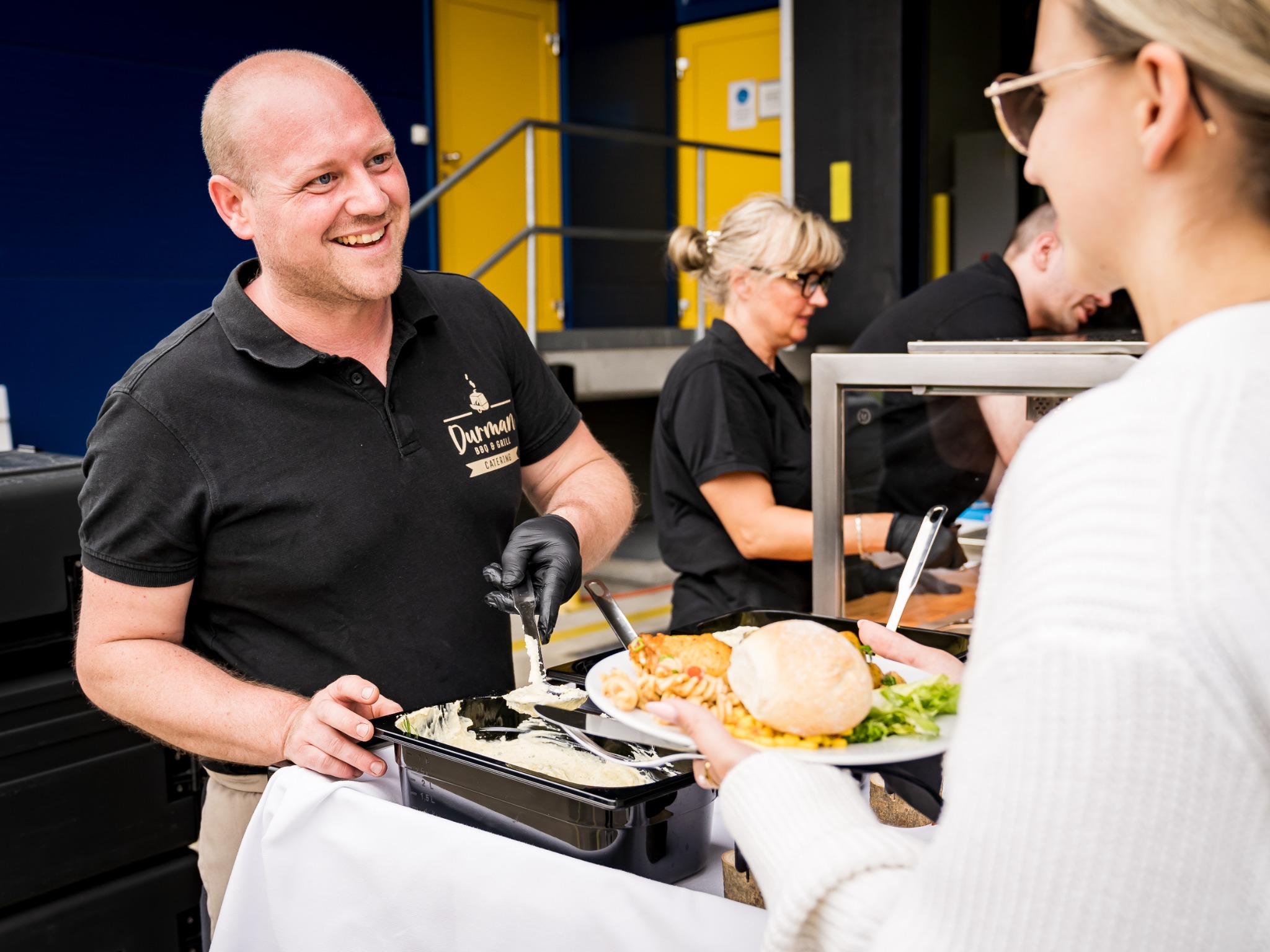 Durman BBQ & Grill Catering Facebook ad: Ihr Anlass verdient mehr als nur gutes Essen.