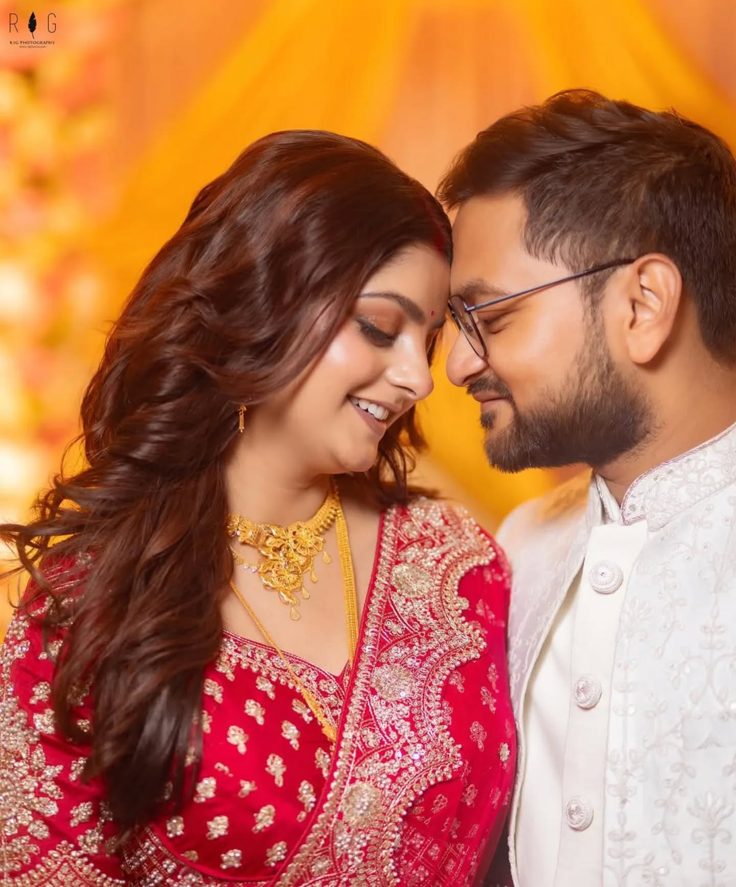 SacredShaadi Facebook ad: From the red of the Shubho Drishti to…