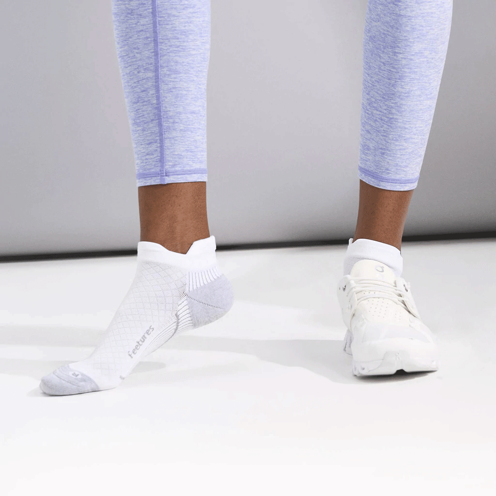 Feetures Australia Facebook ad