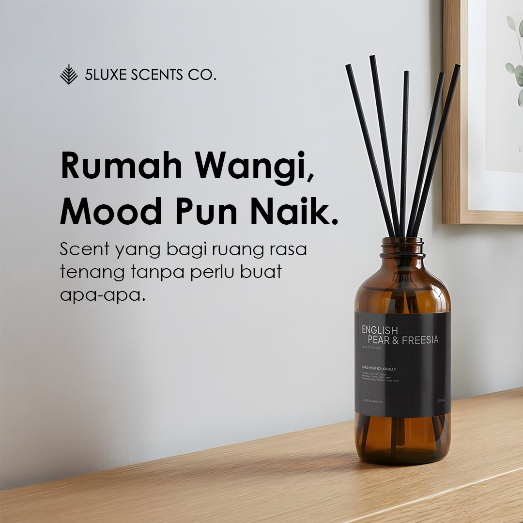 5Luxe Scents Co. Candle + Home Fragrance Facebook ad: Diffuser English Pear & Freesia ni buat rumah…