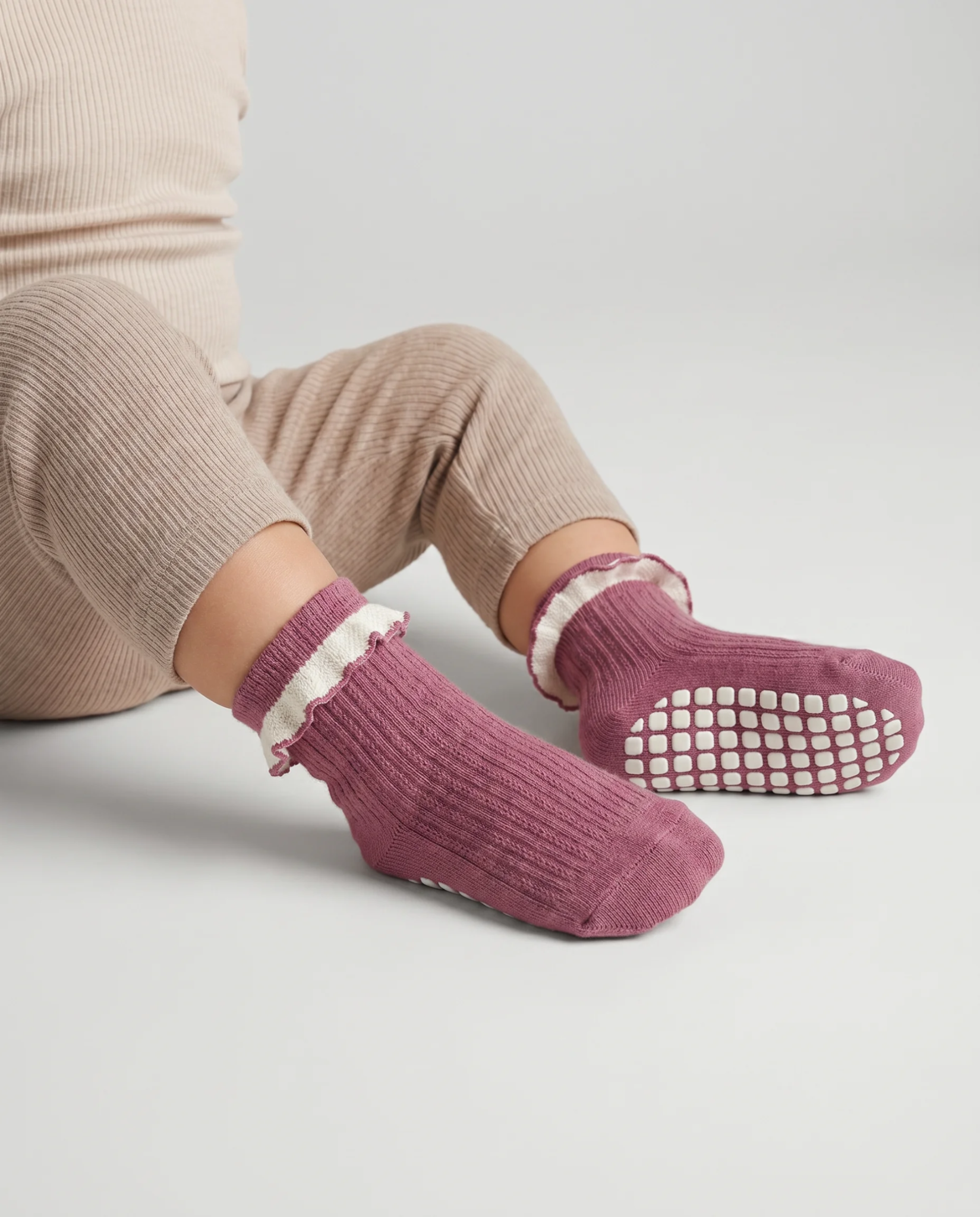 Little Yoga Socks Facebook ad