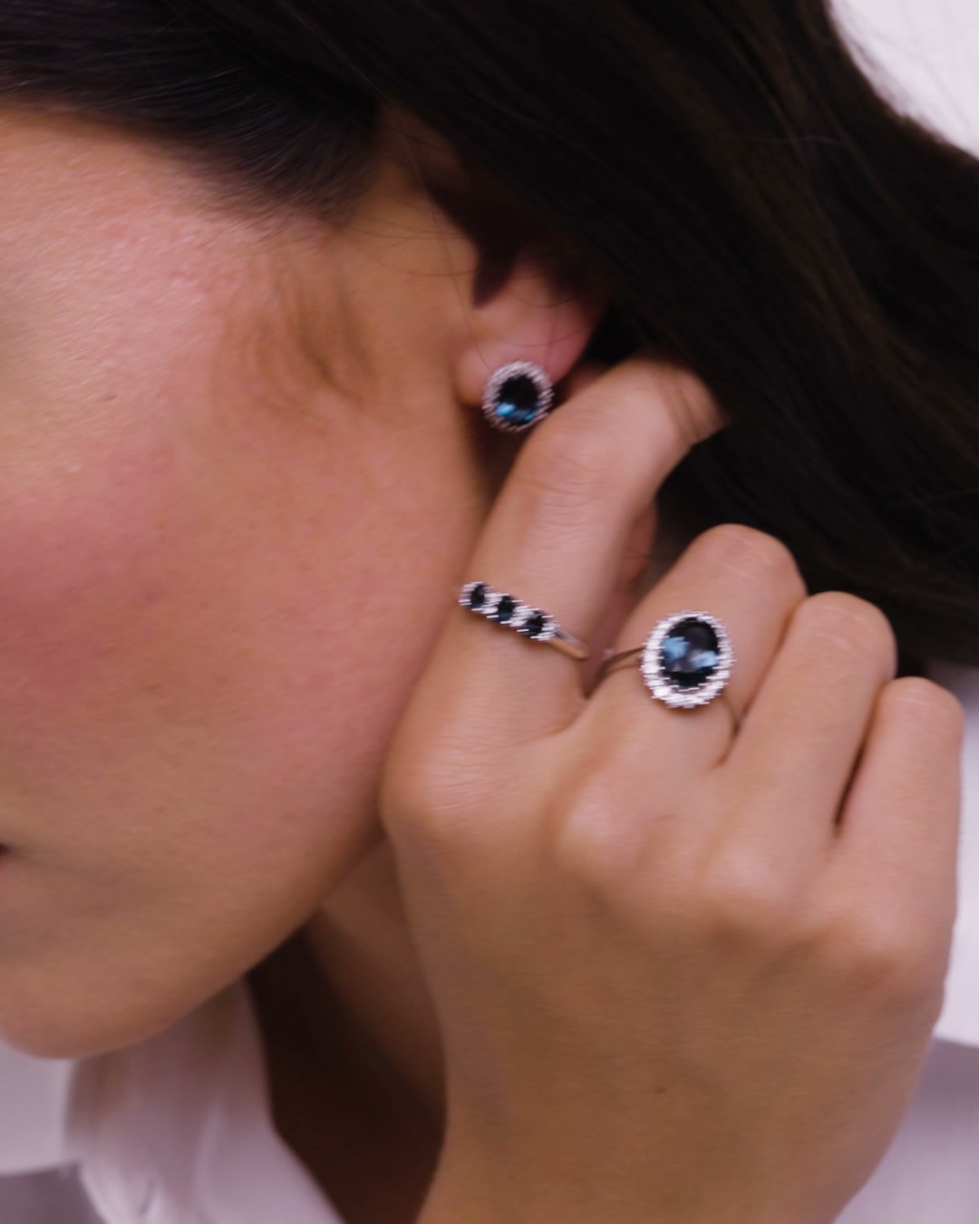 Bluespirit Gioielli Facebook ad: Trova su Bluespirit i tuoi preferiti