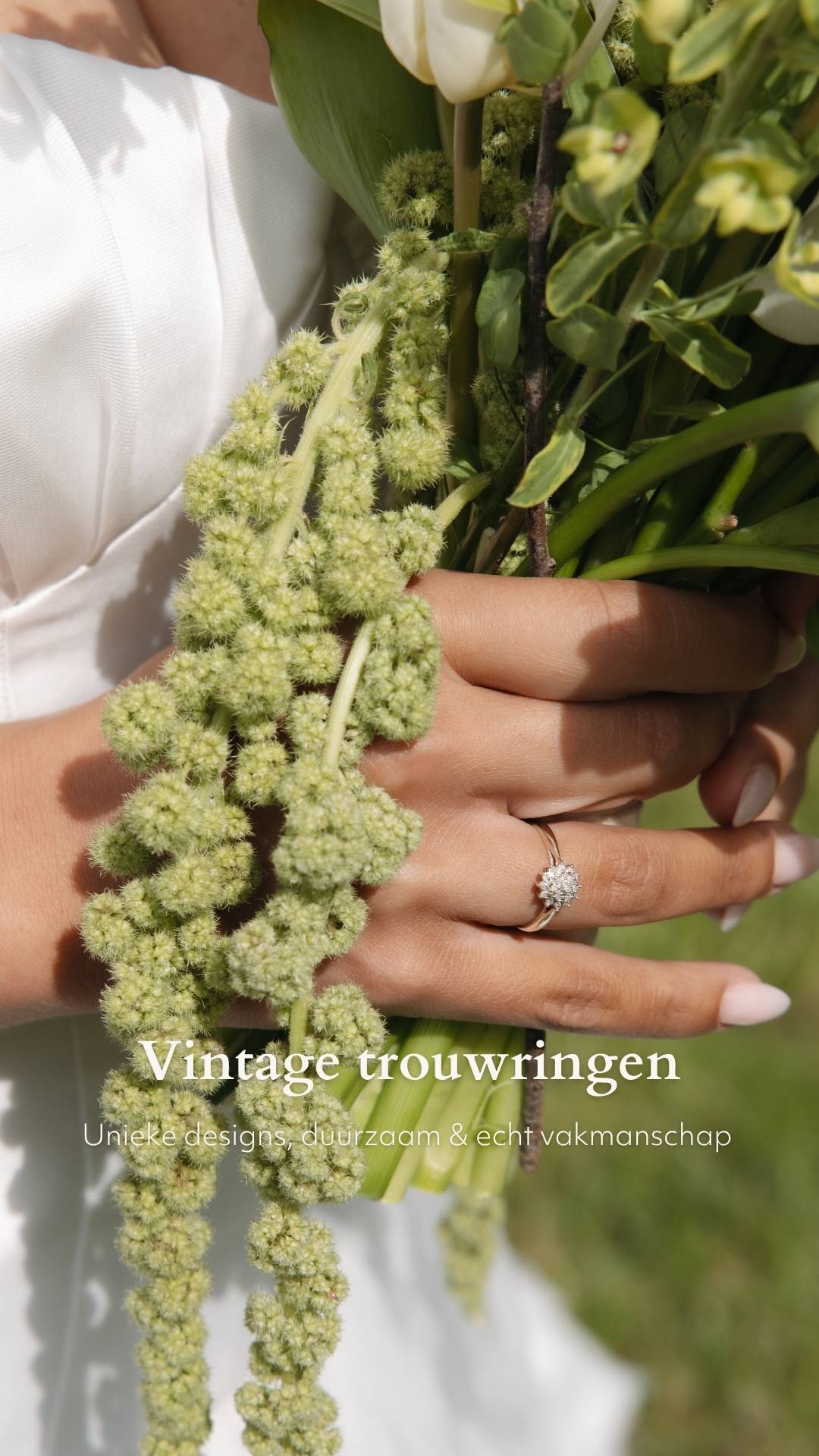 Eleonora Vintage Jewelry Facebook ad