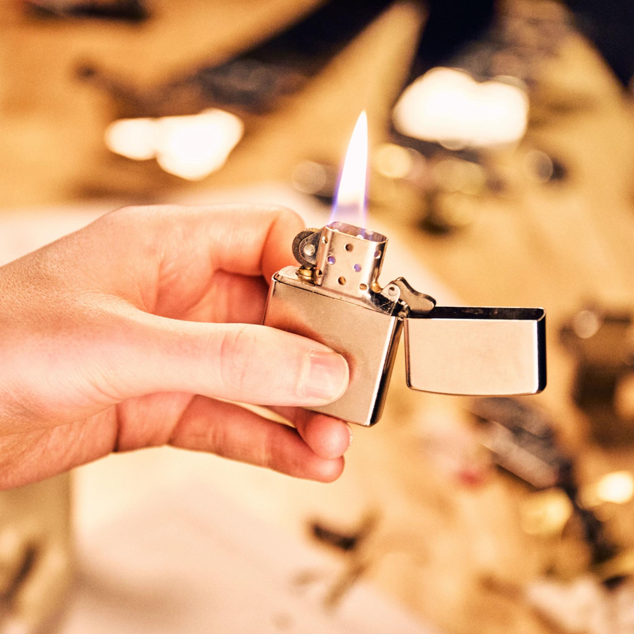 Zippo Facebook ad