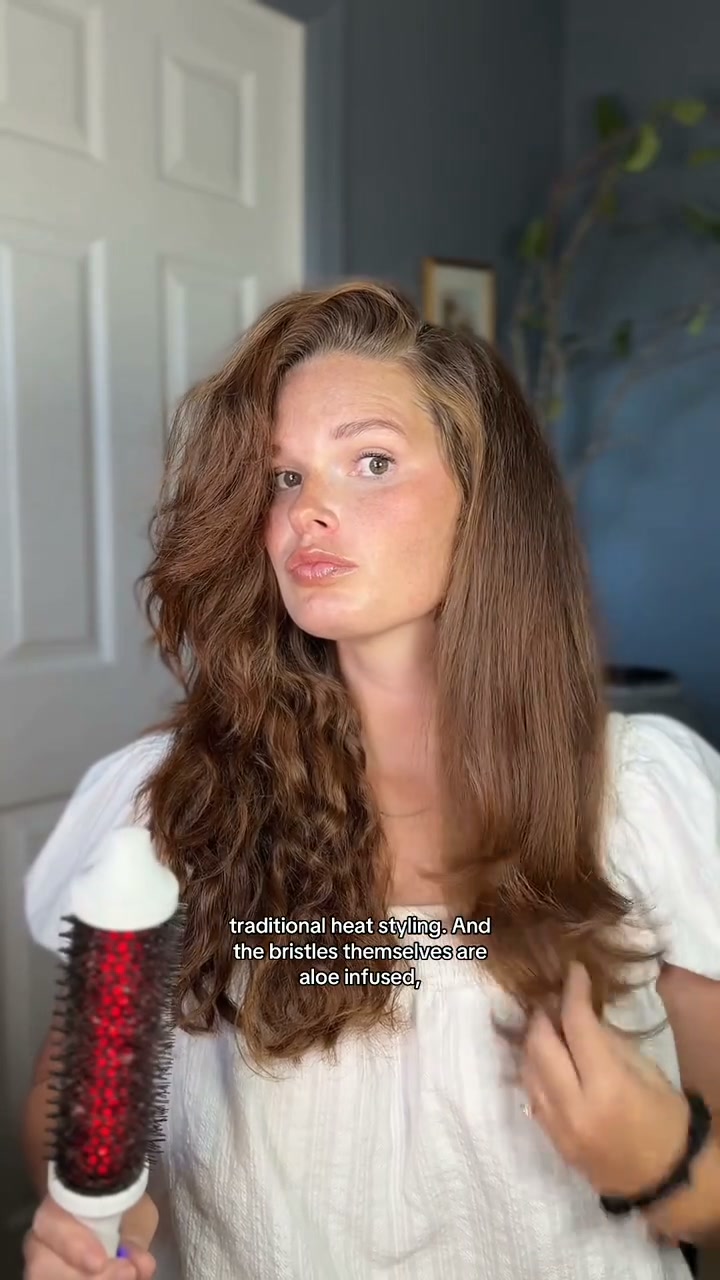 BondiBoost Facebook ad: Tiktok Viral Infrared Brush