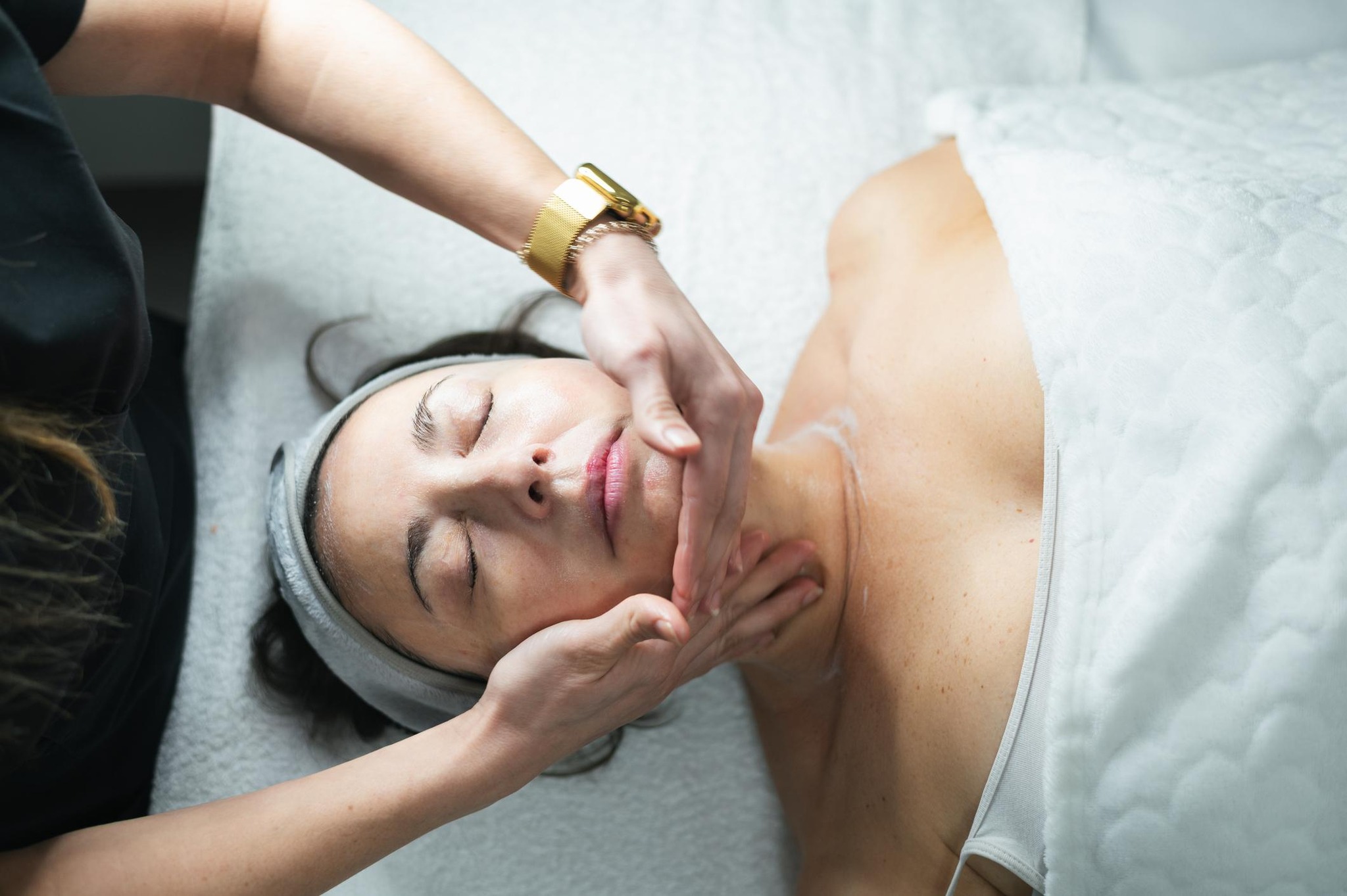 Elite Aesthetics & Medical Care, LLC Facebook ad: Home - Elite Aesthetics Medical and Aesthetic Services…