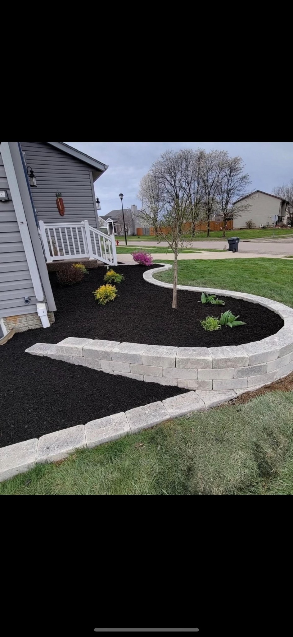 Emanuel Daniels Facebook ad: Fire pits. Paver patios.