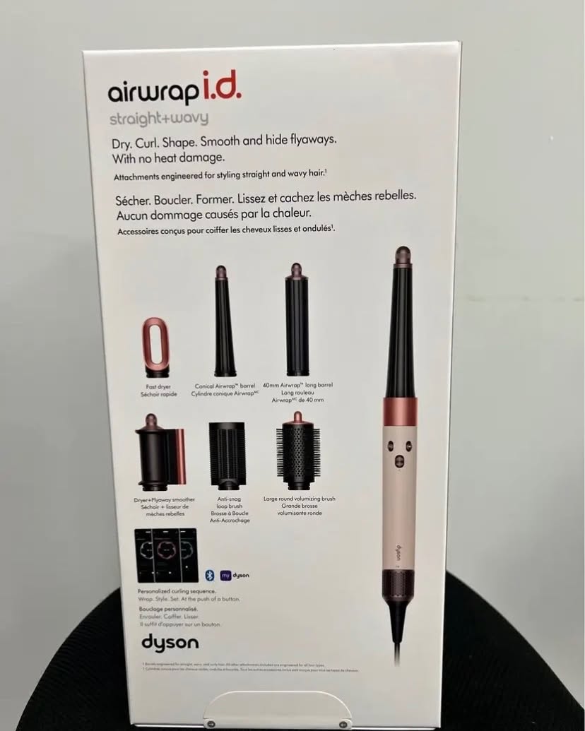Stephanie Laina Facebook ad: Dyson Airwrap Long New and sealed
