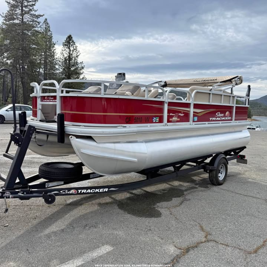 Boat Deal Canada Facebook ad