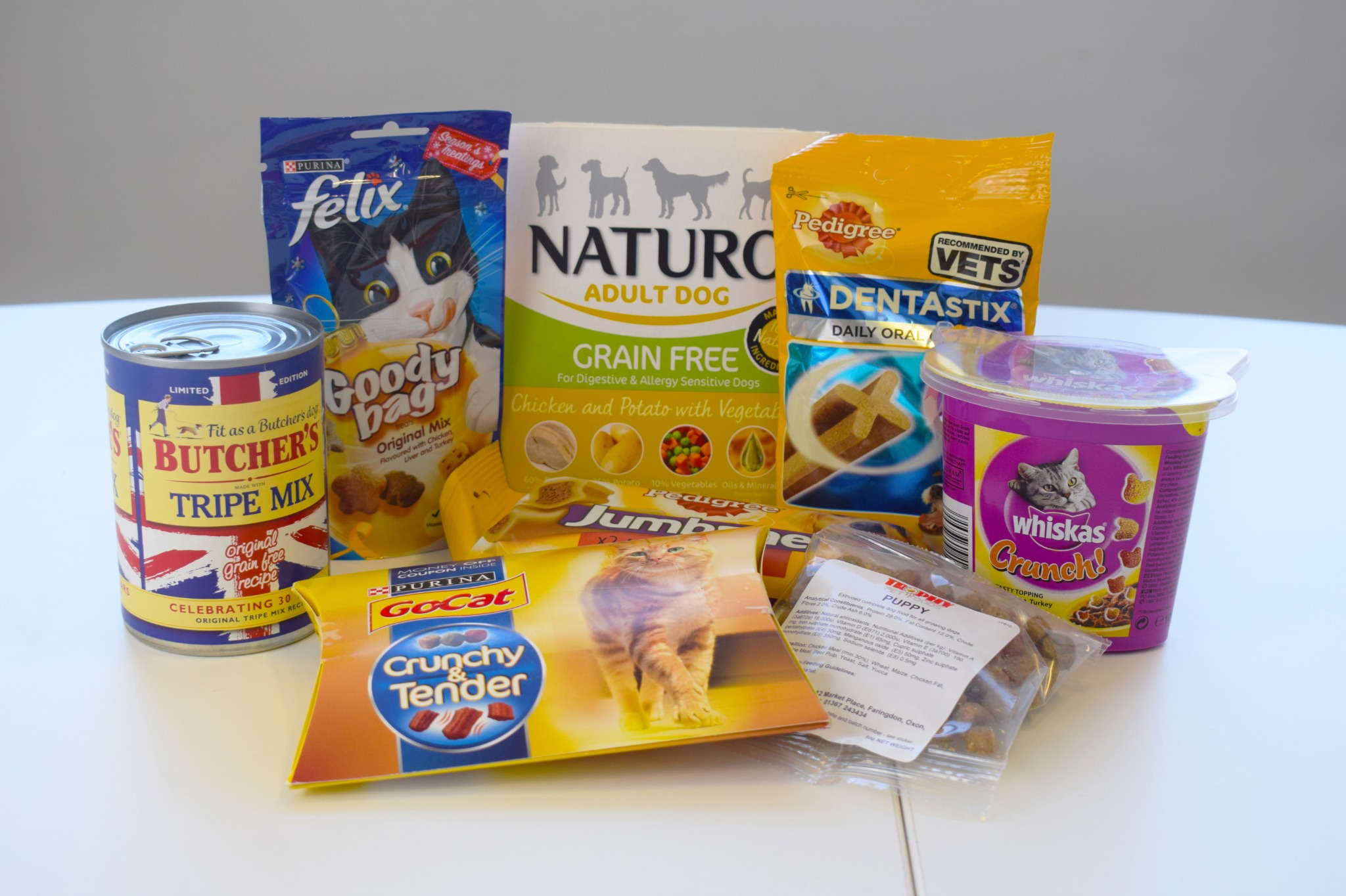 MagicFreebiesUK Facebook ad