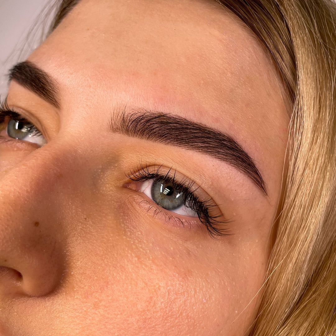 Cejas Microblanding Facebook ad: • NO SE OLVIDEN QUE TENEMOS LA PROMO…