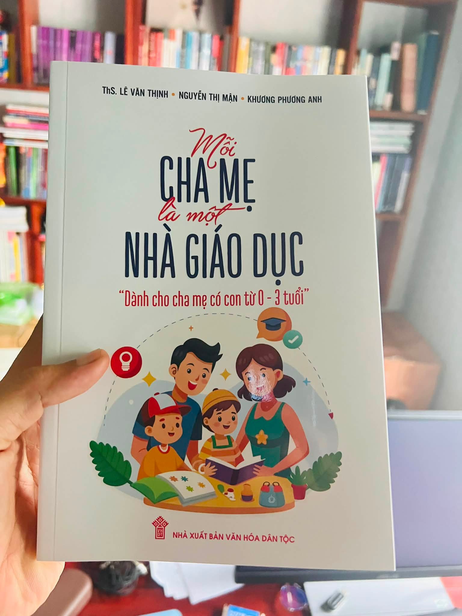 Ths tâm lý Lê Văn Thịnh Facebook ad: HÀNH TRÌNH MÌNH ĐẾN VỚI BỘ SÁCH ỨNG…