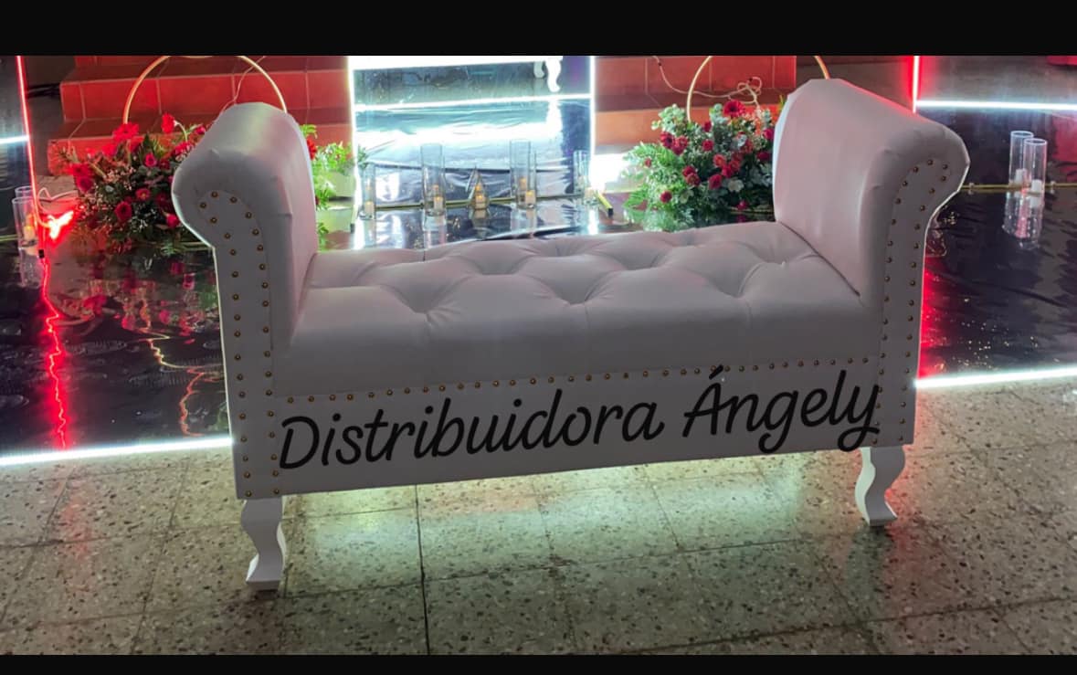 Ángie Ángie Facebook ad