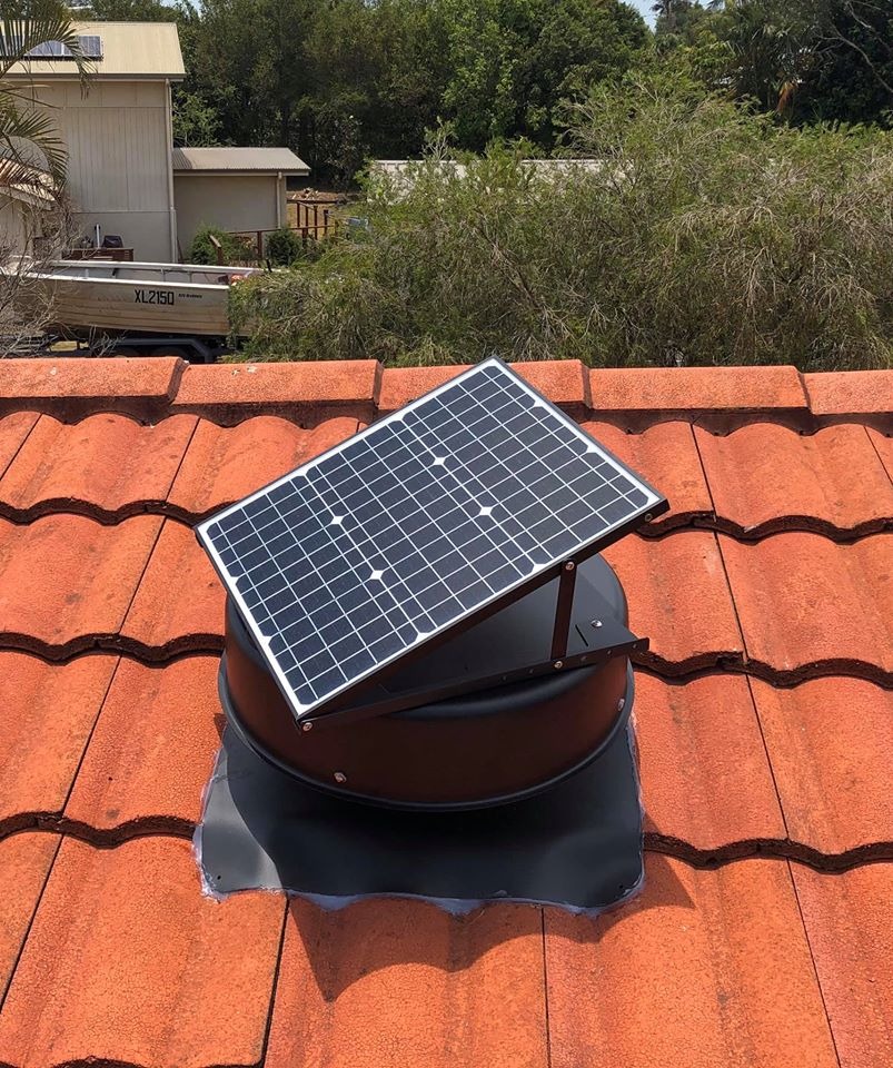 SolarKing - Roof Ventilation Fan Facebook ad: Connect in Messenger