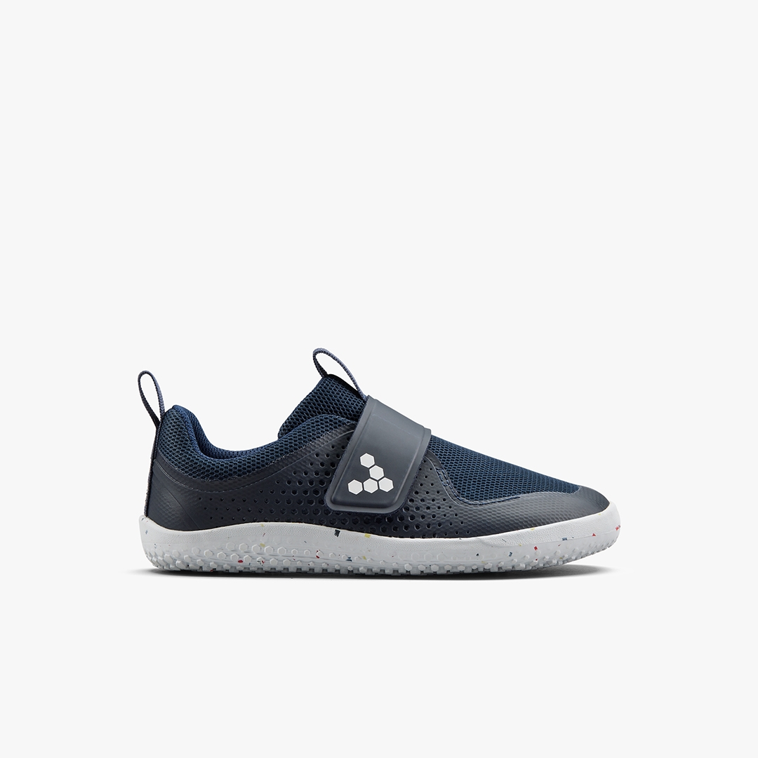 Vivobarefoot Facebook ad