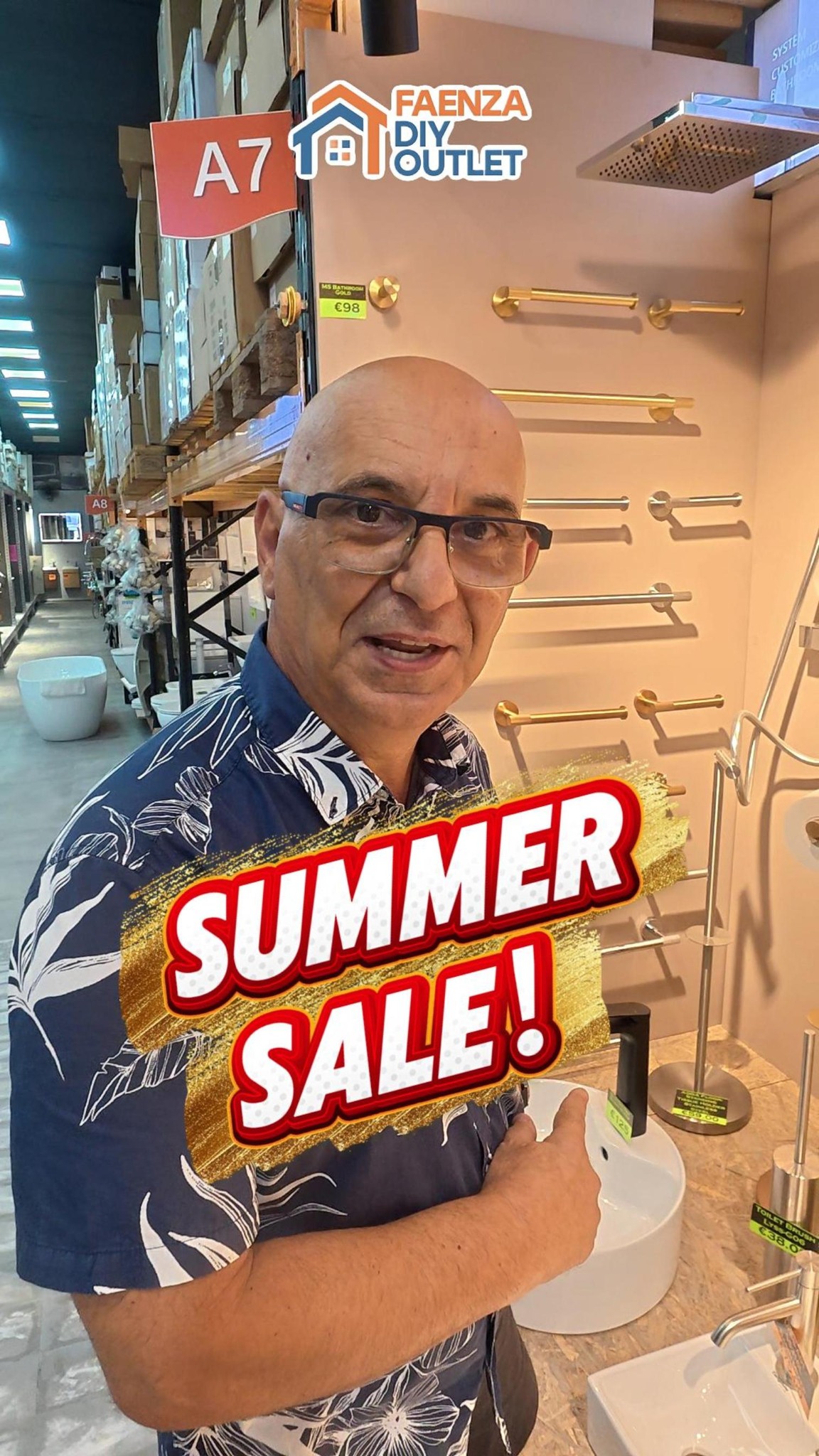 Faenza DIY Outlet Facebook ad: Summer Sale is Here!
