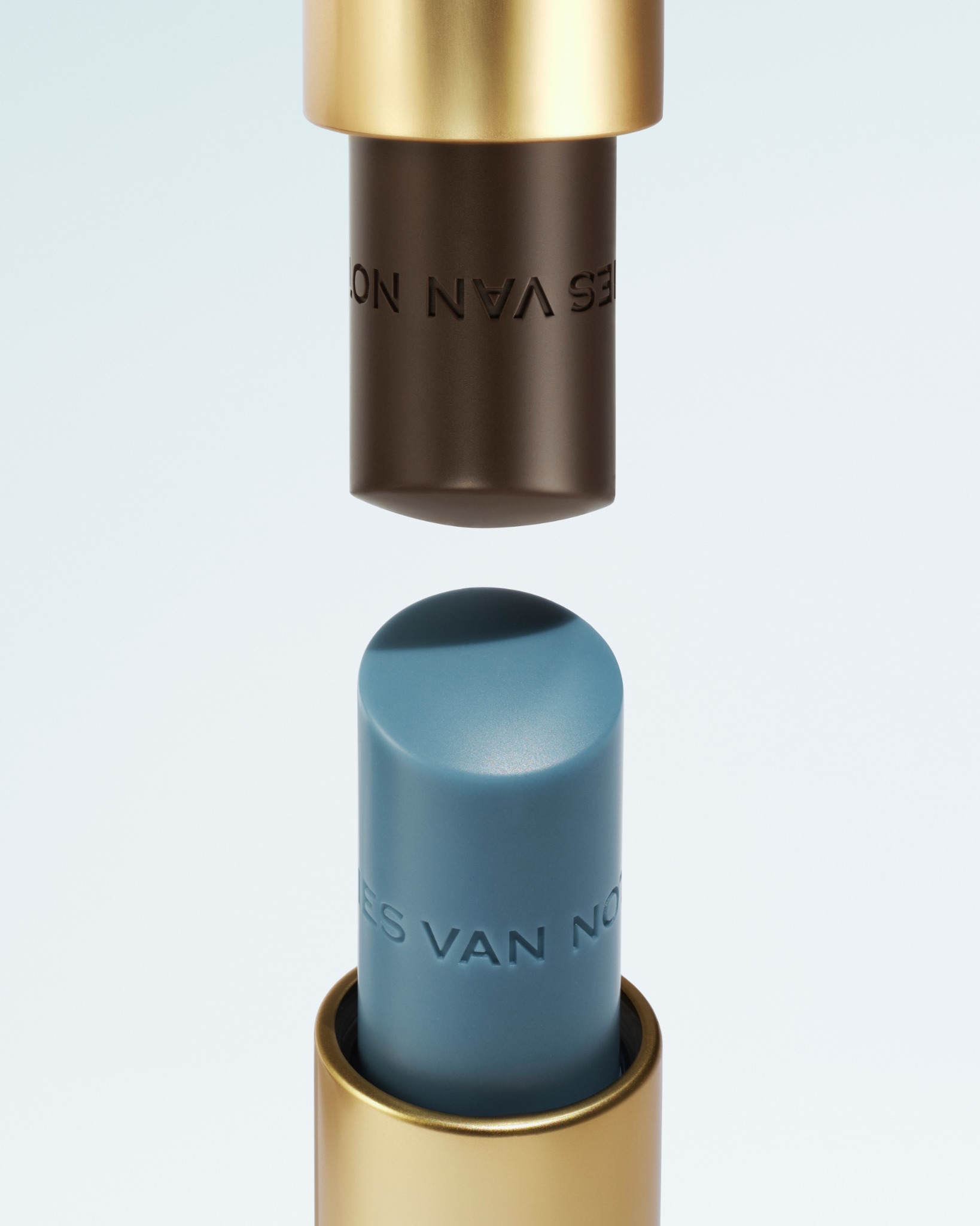 Dries Van Noten Facebook ad