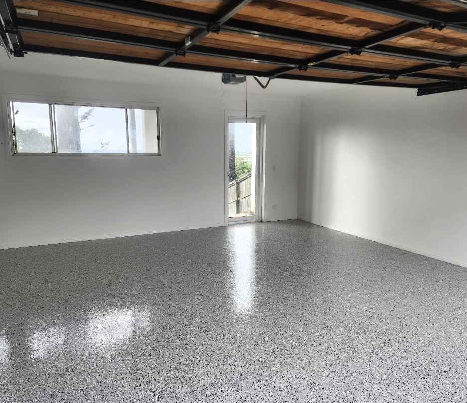 Ben Prestwich-hart Facebook ad: Epoxy flake garage floors