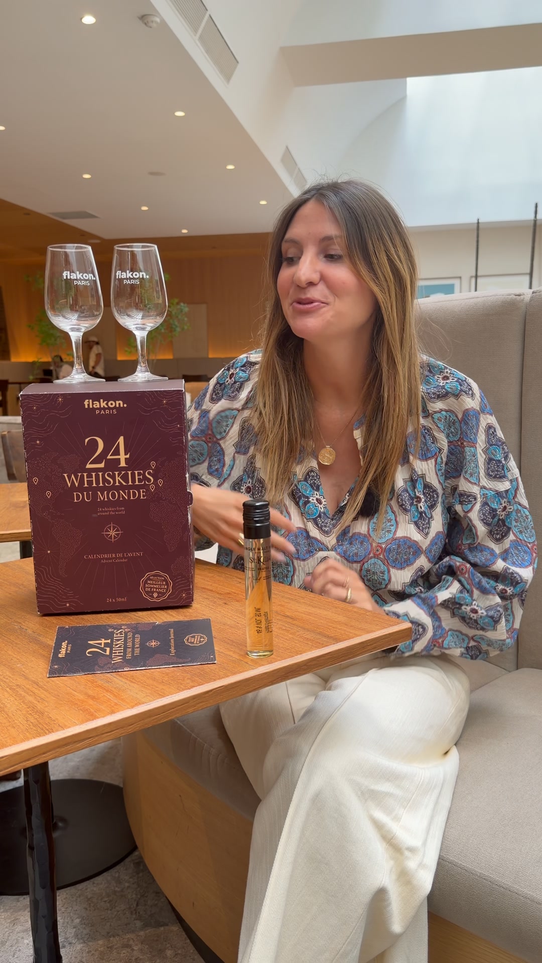 Flakon Facebook ad: Calendrier de l'Avent - 24 Whiskies du Monde