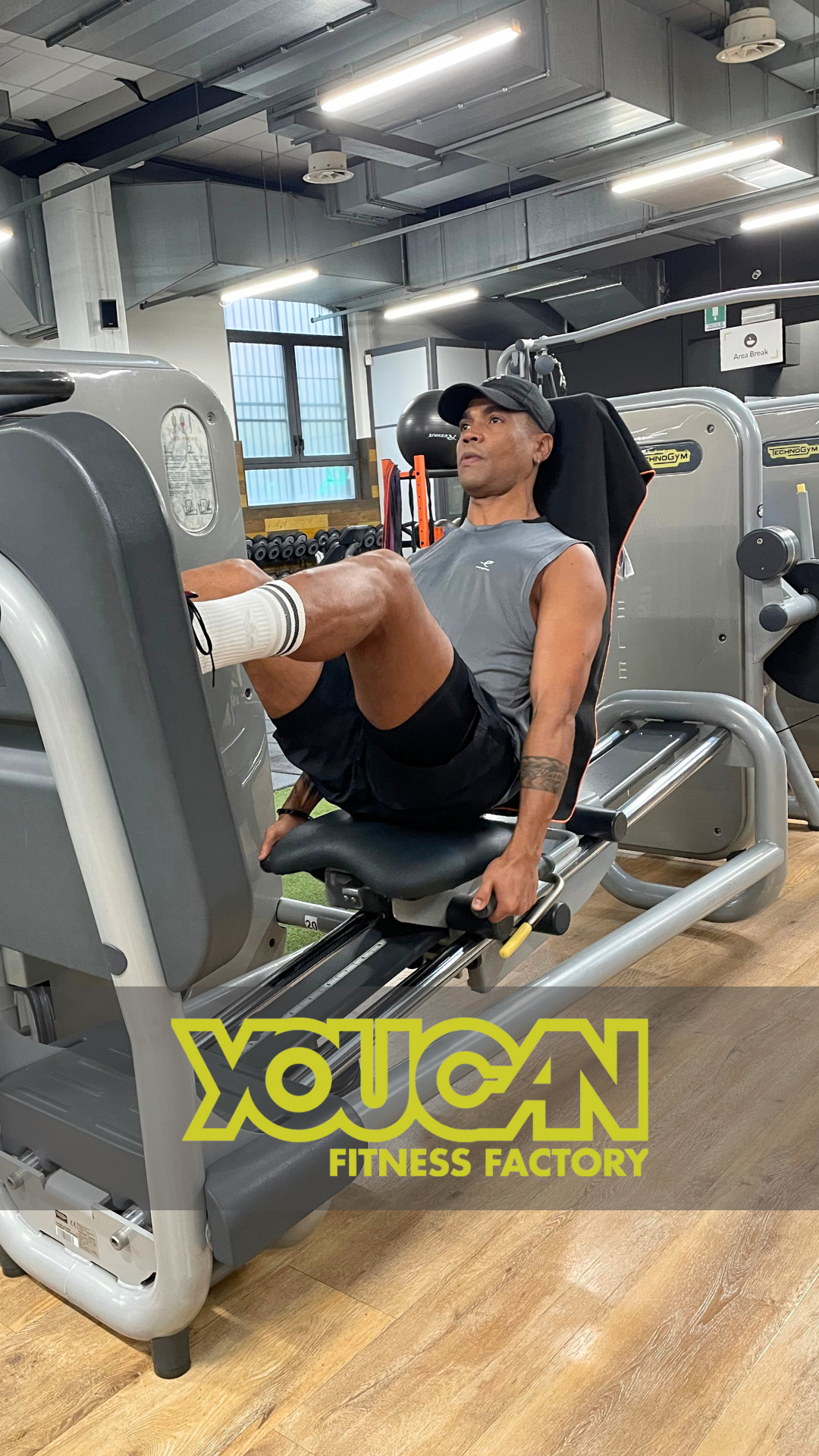 Youcan Fitness Factory Facebook ad: Le palestre non sono tutte uguali.