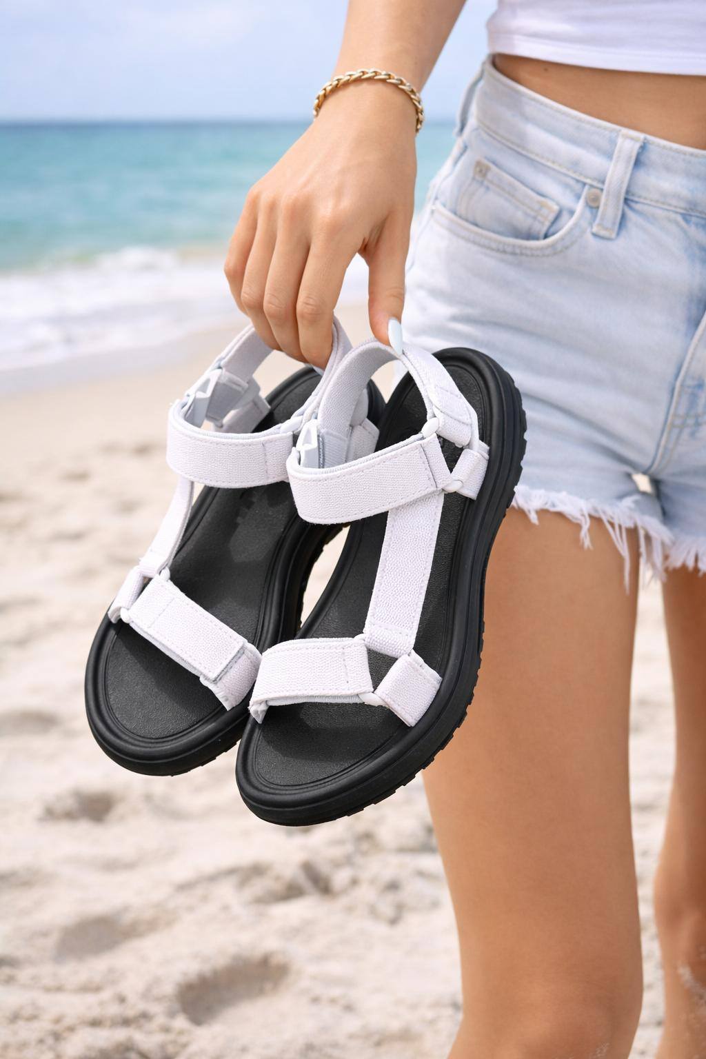 Comercial Happy Toes Facebook ad: CALZADO UNISEX