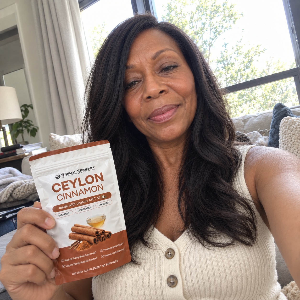 Deborah Washington Facebook ad: Ceylon Cinnamon 7200mg Equivalent with MCT Oil