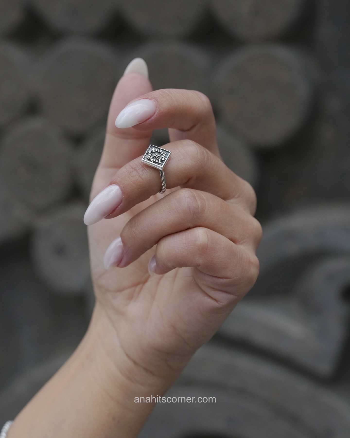 Anahit's Corner unique jewelry Facebook ad