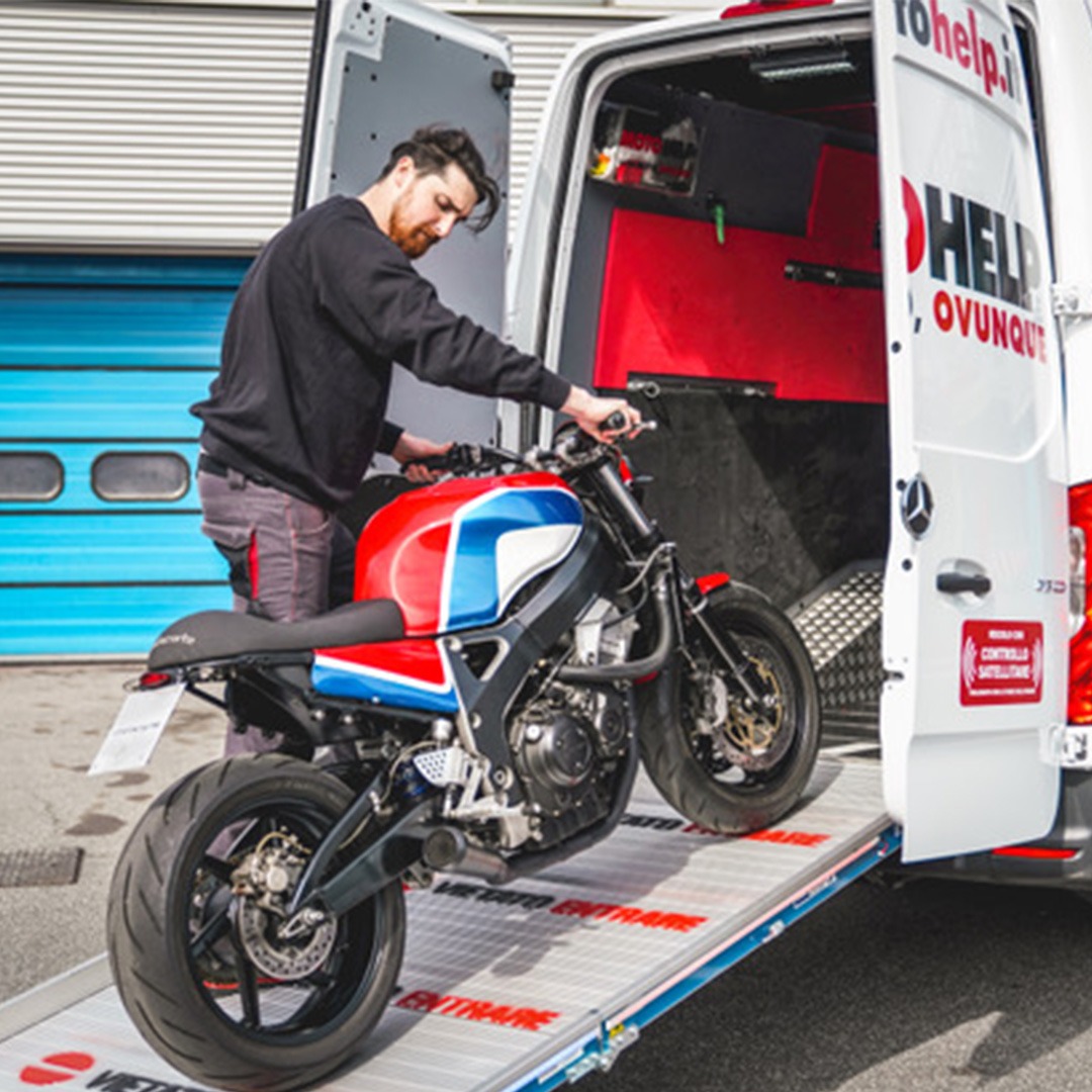 Motohelp Trasporto Moto Facebook ad: Fai un Preventivo Ora!