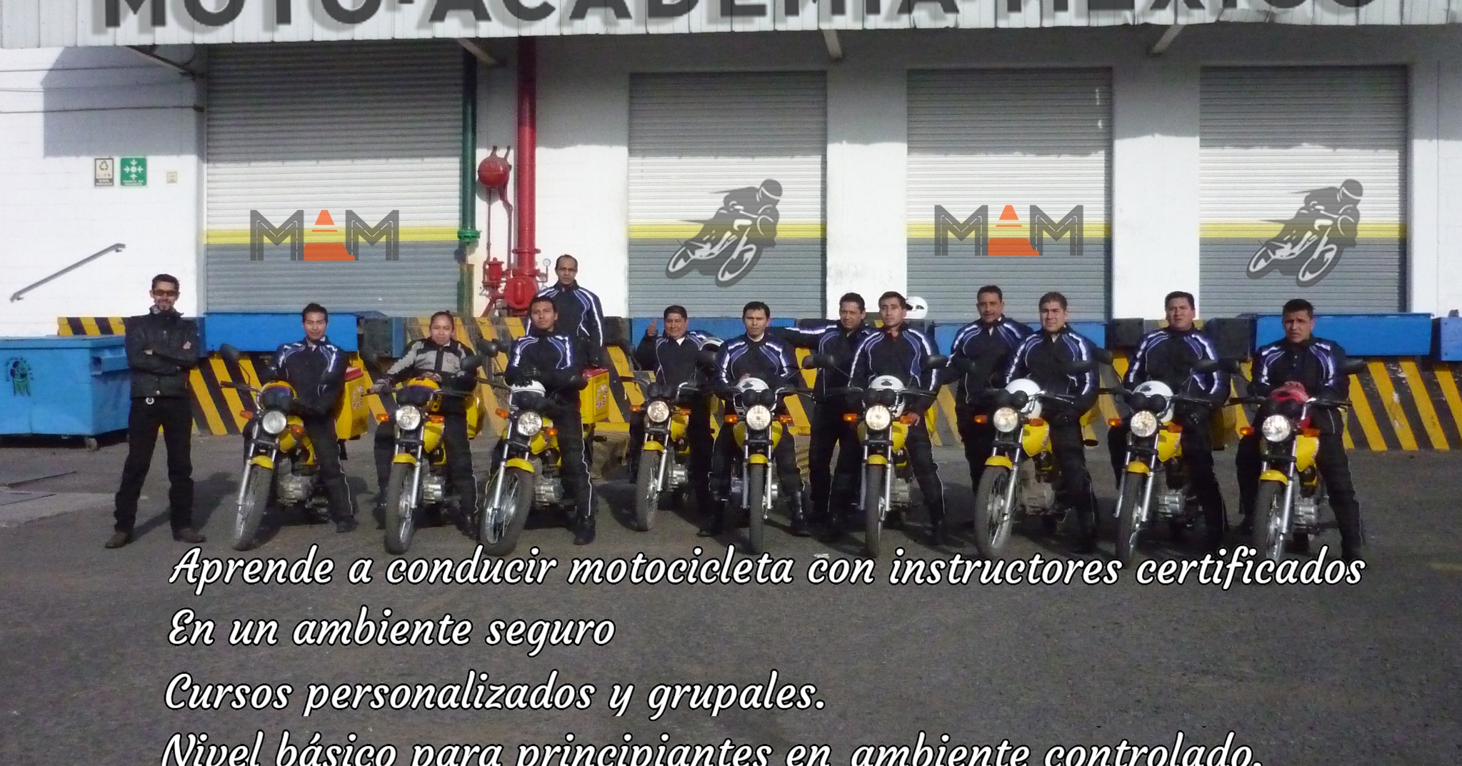Moto Academia México Facebook ad: CURSO DE MOTOCICLISMO CON DURACIÓN DE 12 HORAS
