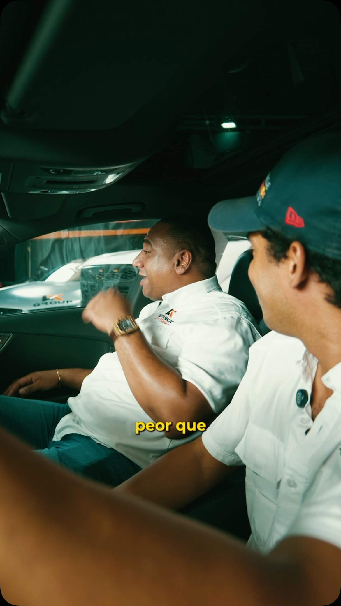 Republic Tuning Facebook ad: El calor dentro de tu vehículo no tiene…