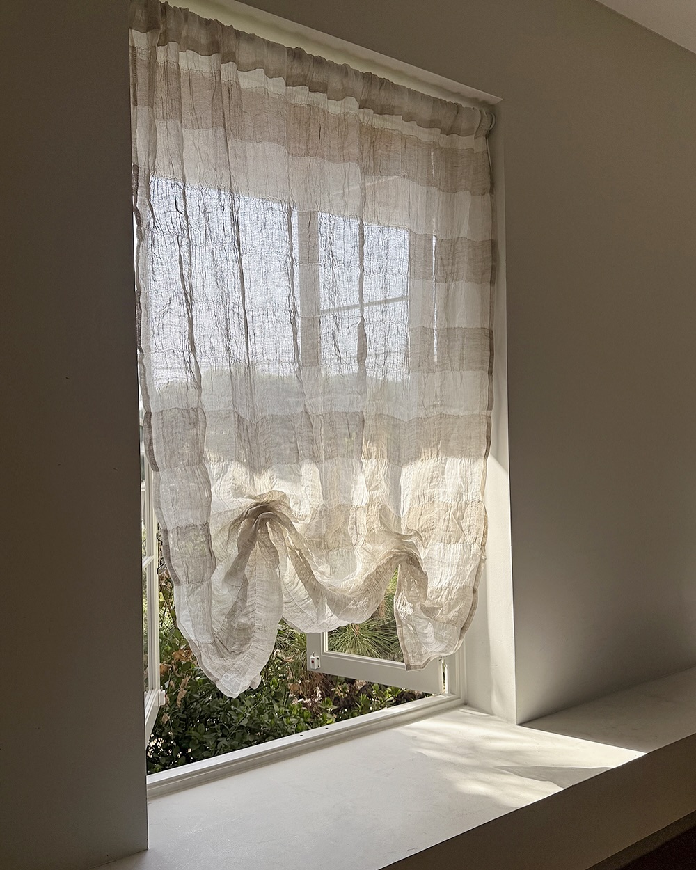 무디 Facebook ad: new) Luné Check Linen Curtain