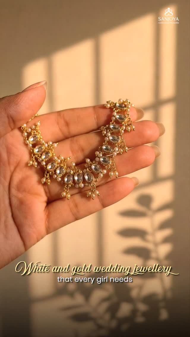 Sanjoya Facebook ad: This is your sign to invest in jewellery…