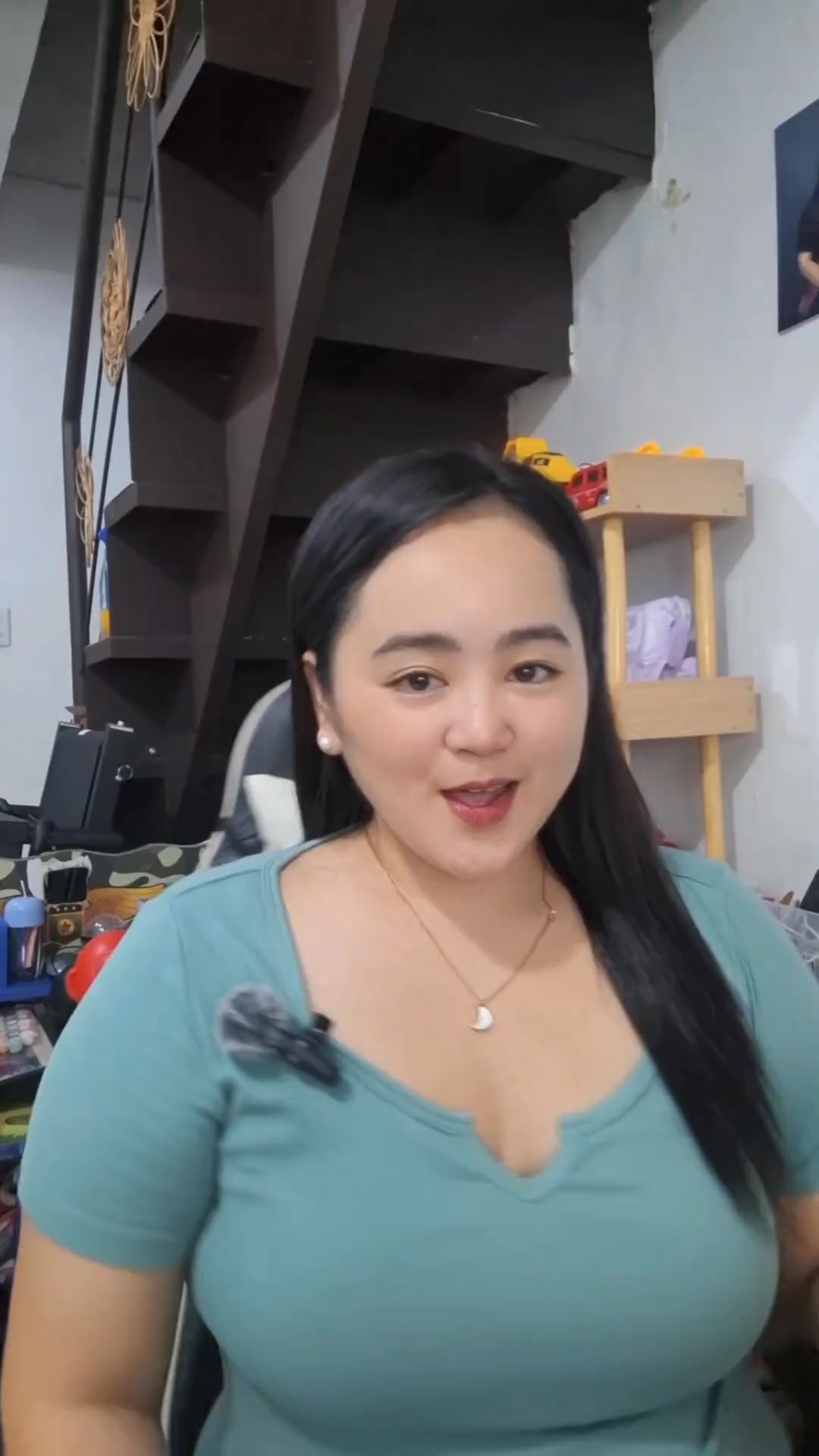 YoYo Facebook ad: Sumali sa pinakamasayang voice chat at video party!