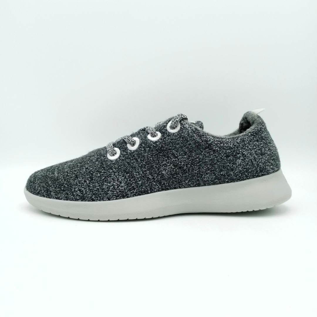 extremecomforts.pk Facebook ad: Your Style. Your Comfort.