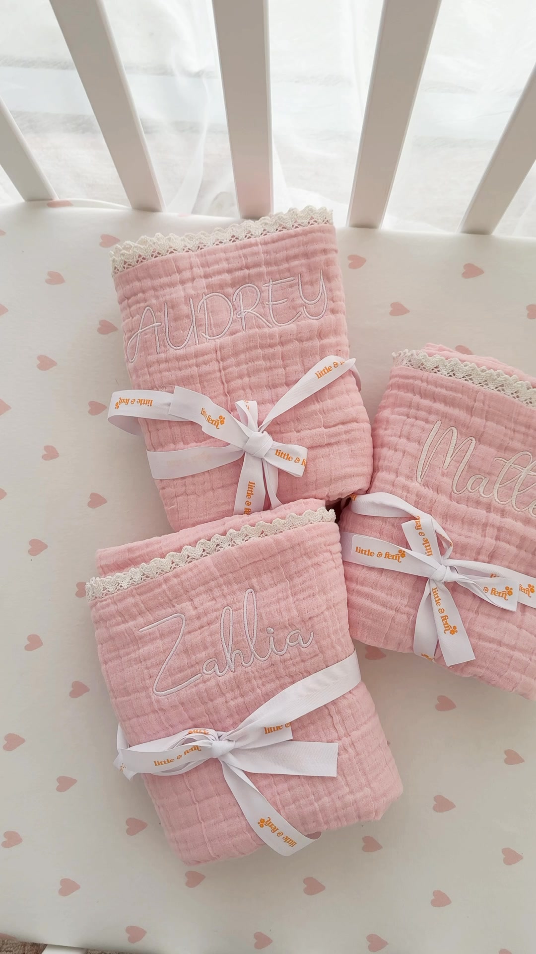Little and Fern Facebook ad: Personalised Baby Gifts Australia
