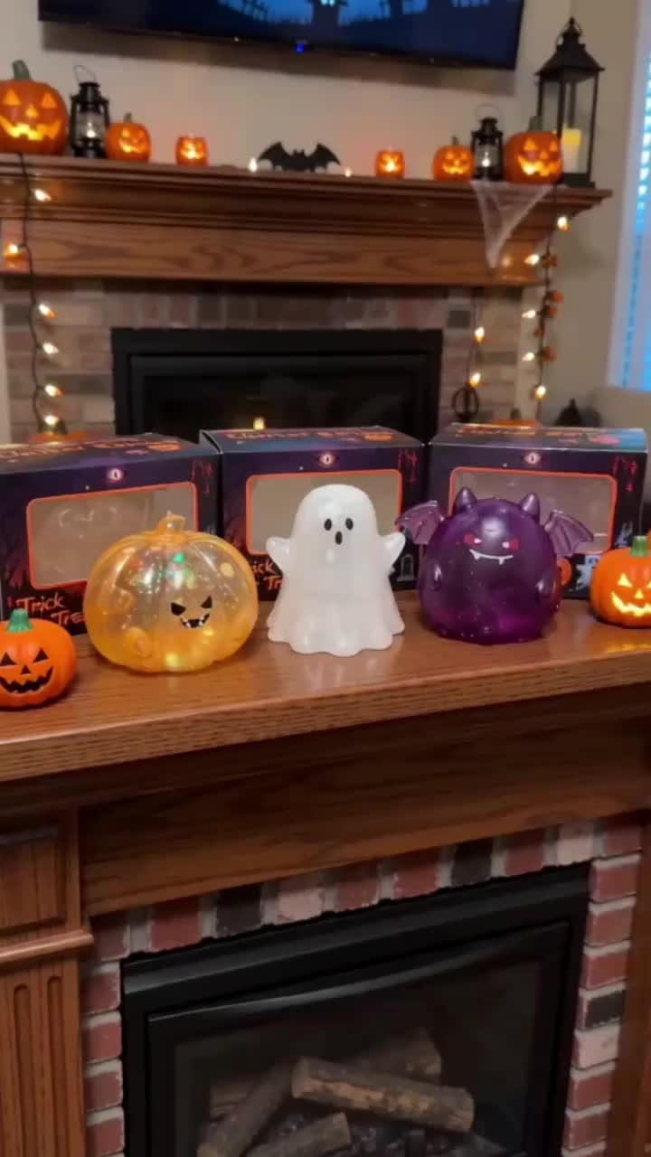 Shiftaken.com Facebook ad: Ghost Demon Pumpkin Squishy Toy