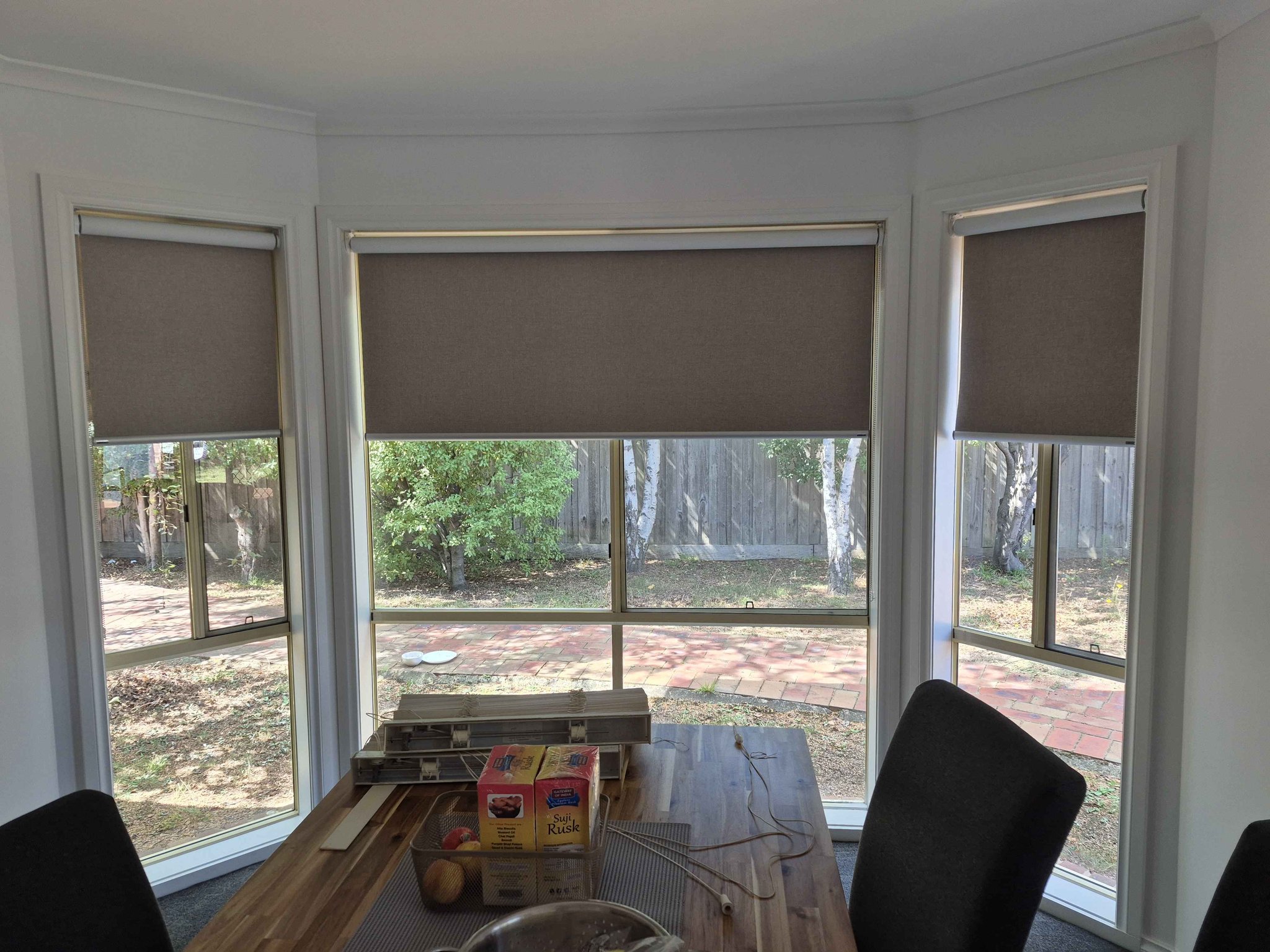 Bo Feng Facebook ad: Custom Made Roller Blinds and vertical blinds