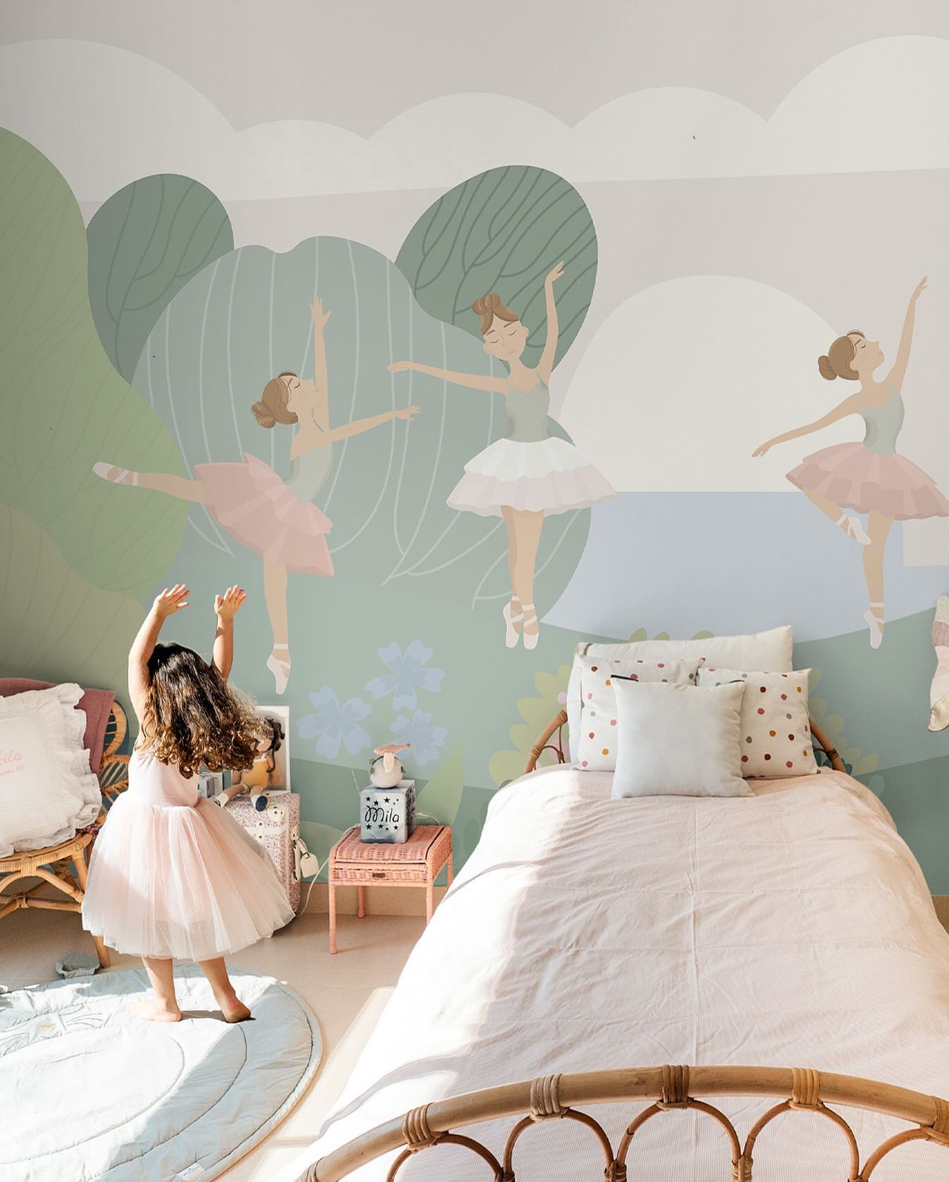 The Wallpaper Kids Facebook ad from Jan 7, 2026
