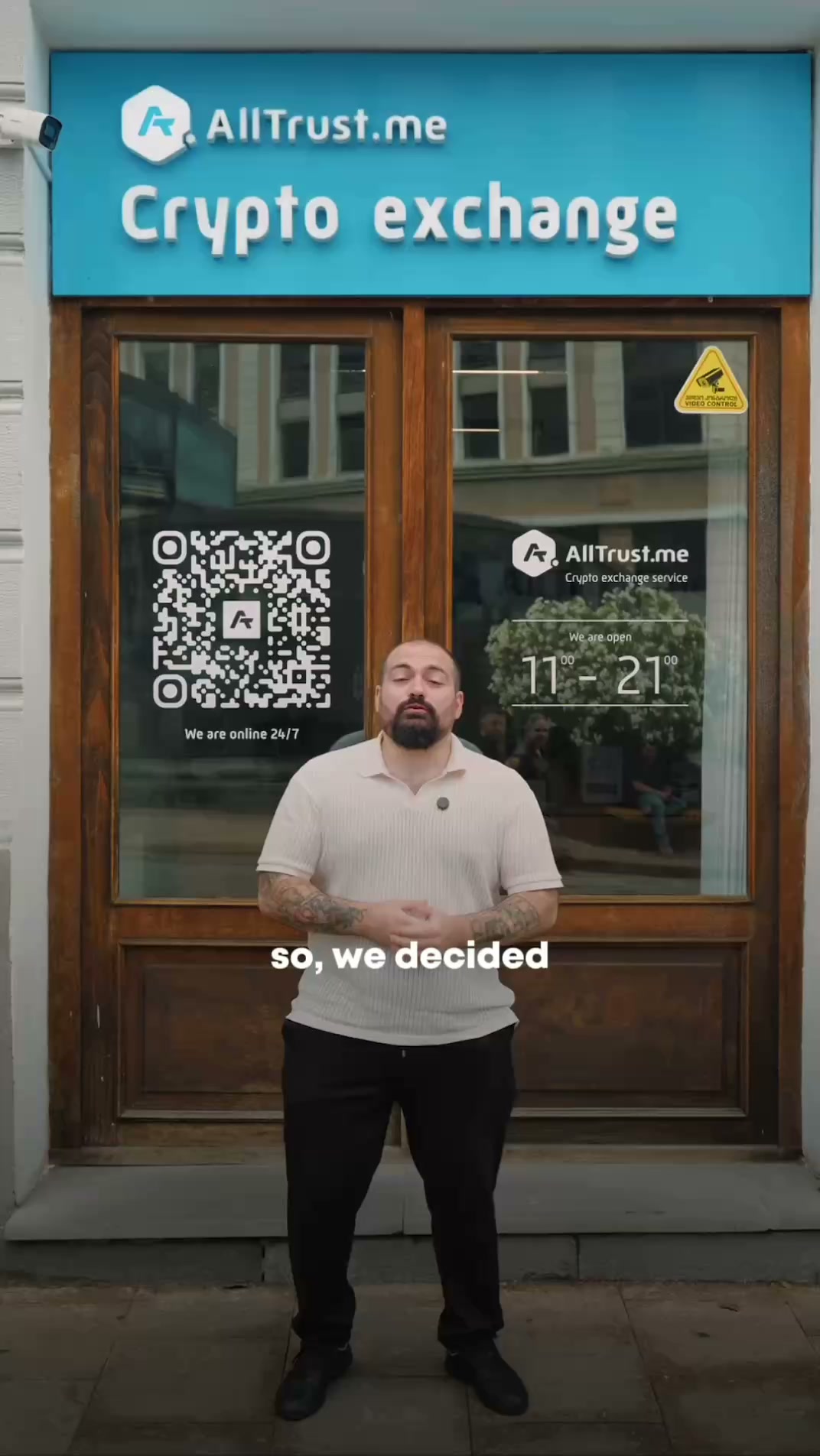 AllTrust.Me - Crypto exchange service Facebook ad: Chat in Messenger