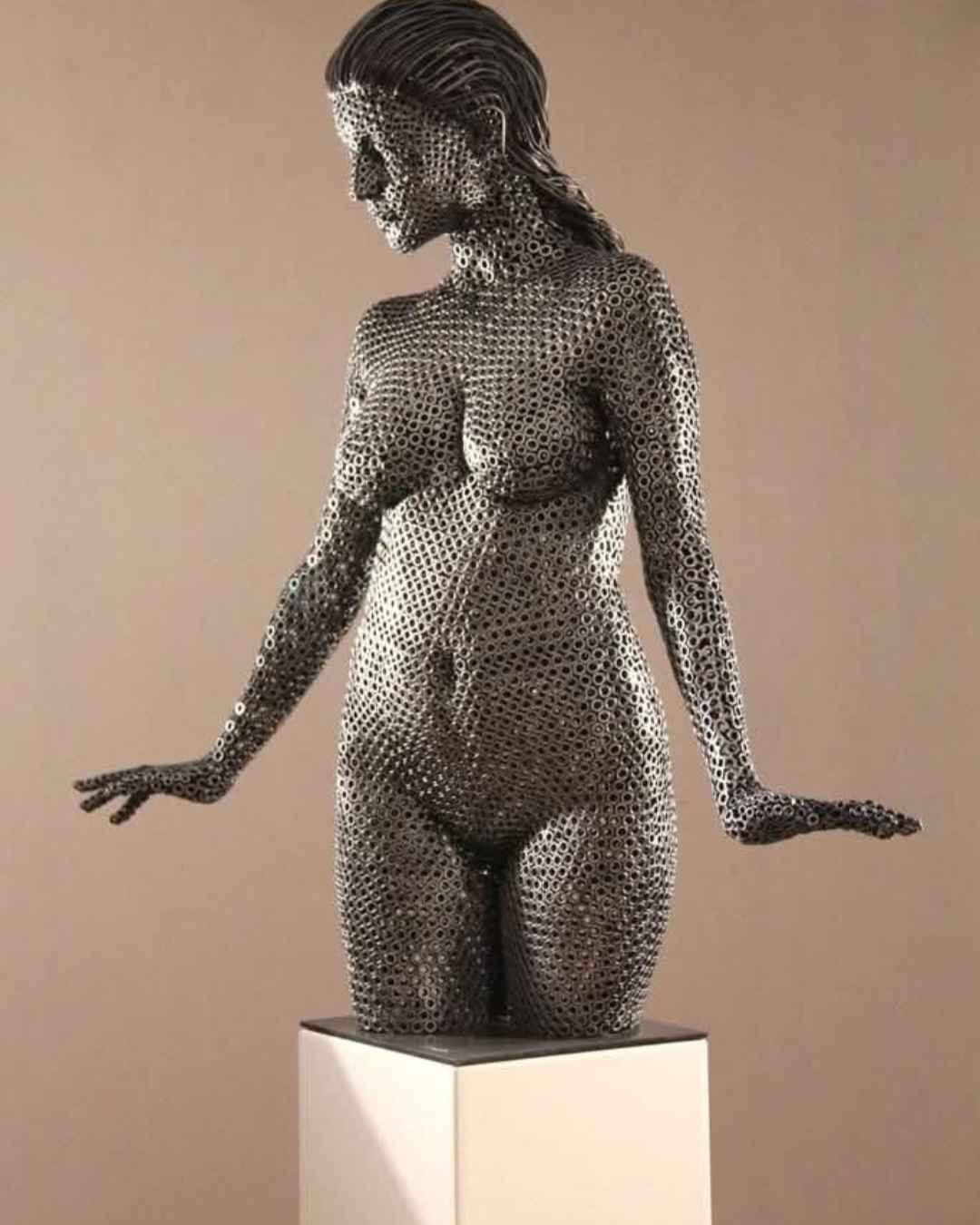 Roy Rwanga Facebook ad: Metal art sculptures for sale any design press your order…