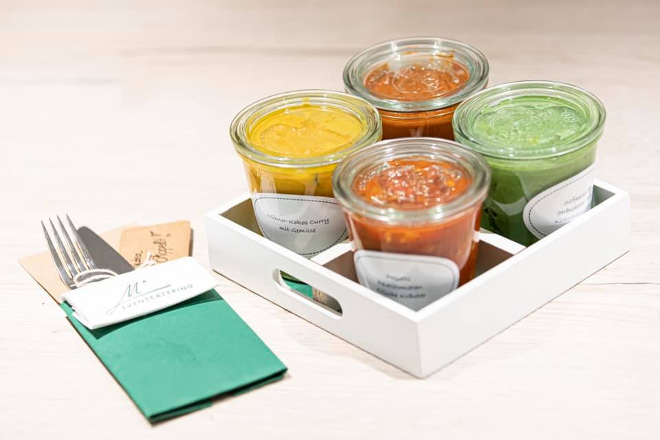 M-Eventcatering services Facebook ad: BREAKING NEWS