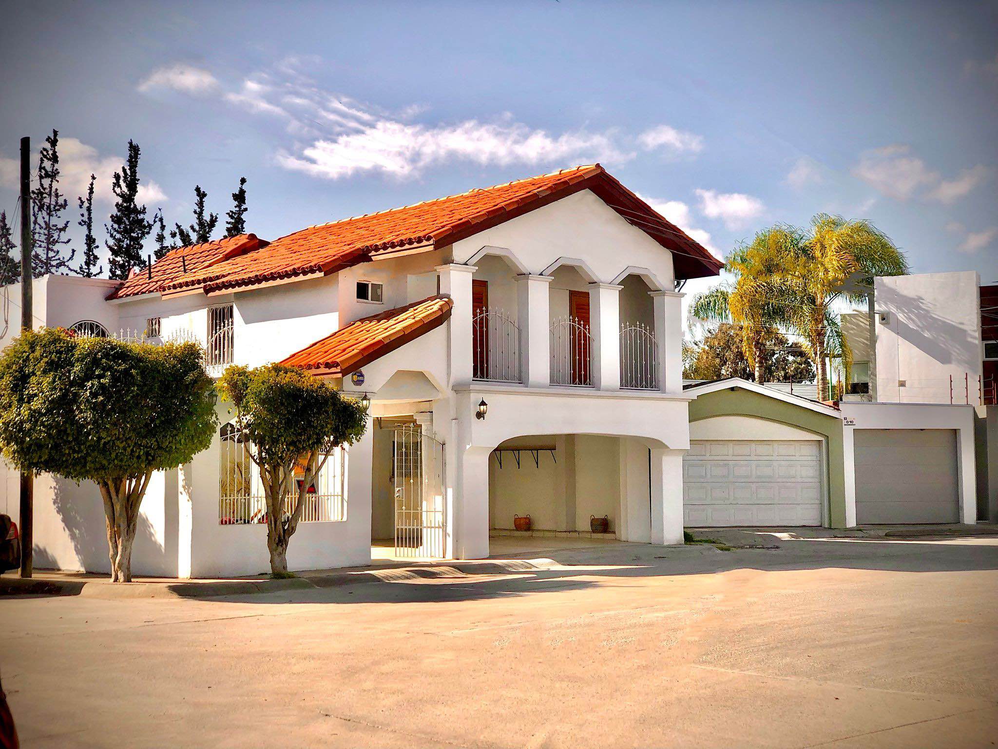 Carlos Renteria Facebook ad: Habitación privada en alquiler