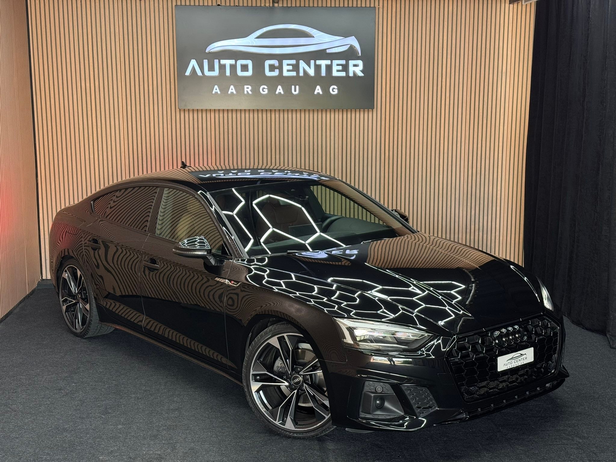 Auto Center Aargau AG Facebook ad: Nur CHF 279.- / Monat Audi A5 Sportback…