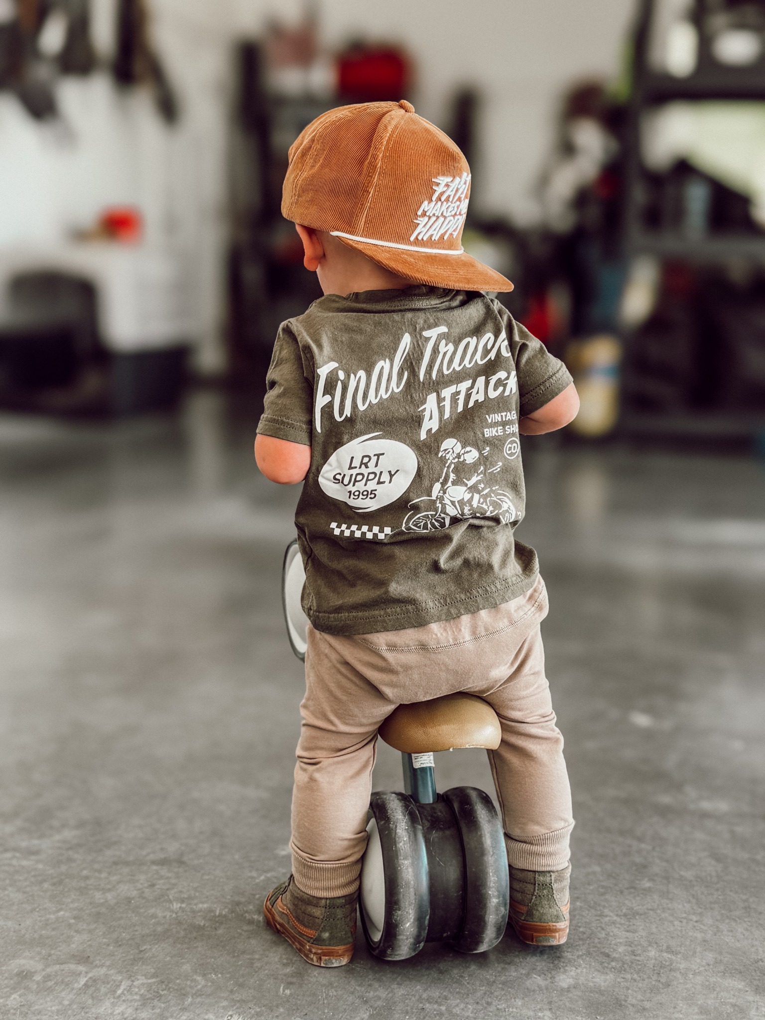 The Little Rad Things Facebook ad: Let them pick the rad one