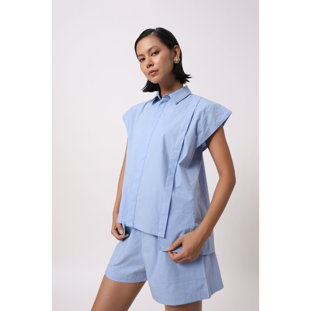 Muun Facebook ad: Not basic. Elevated basics.