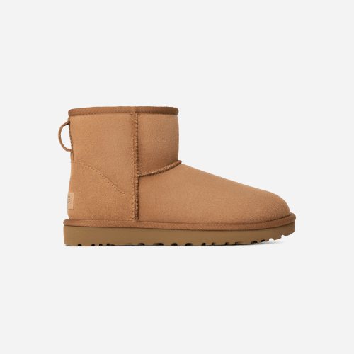 UGG Facebook ad