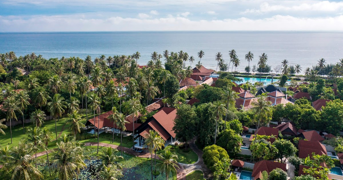 Wyndham Hua Hin Pranburi Resort & Villas Facebook ad: Looking for a romantic getaway with your loved…
