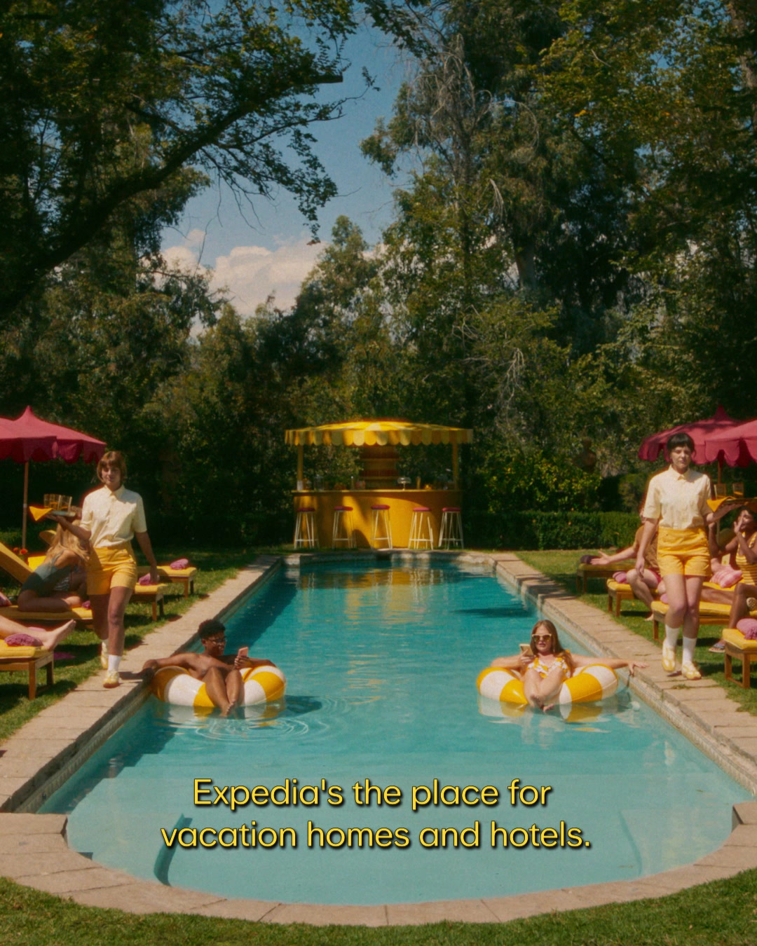 Expedia Facebook ad from Jul 1, 2026