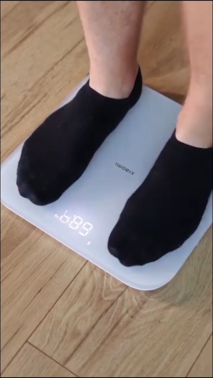 Xiaomi Store Tunisie Z.A Kram Facebook ad: Xiaomi Body Composition Scale S400 analyse bien plus…