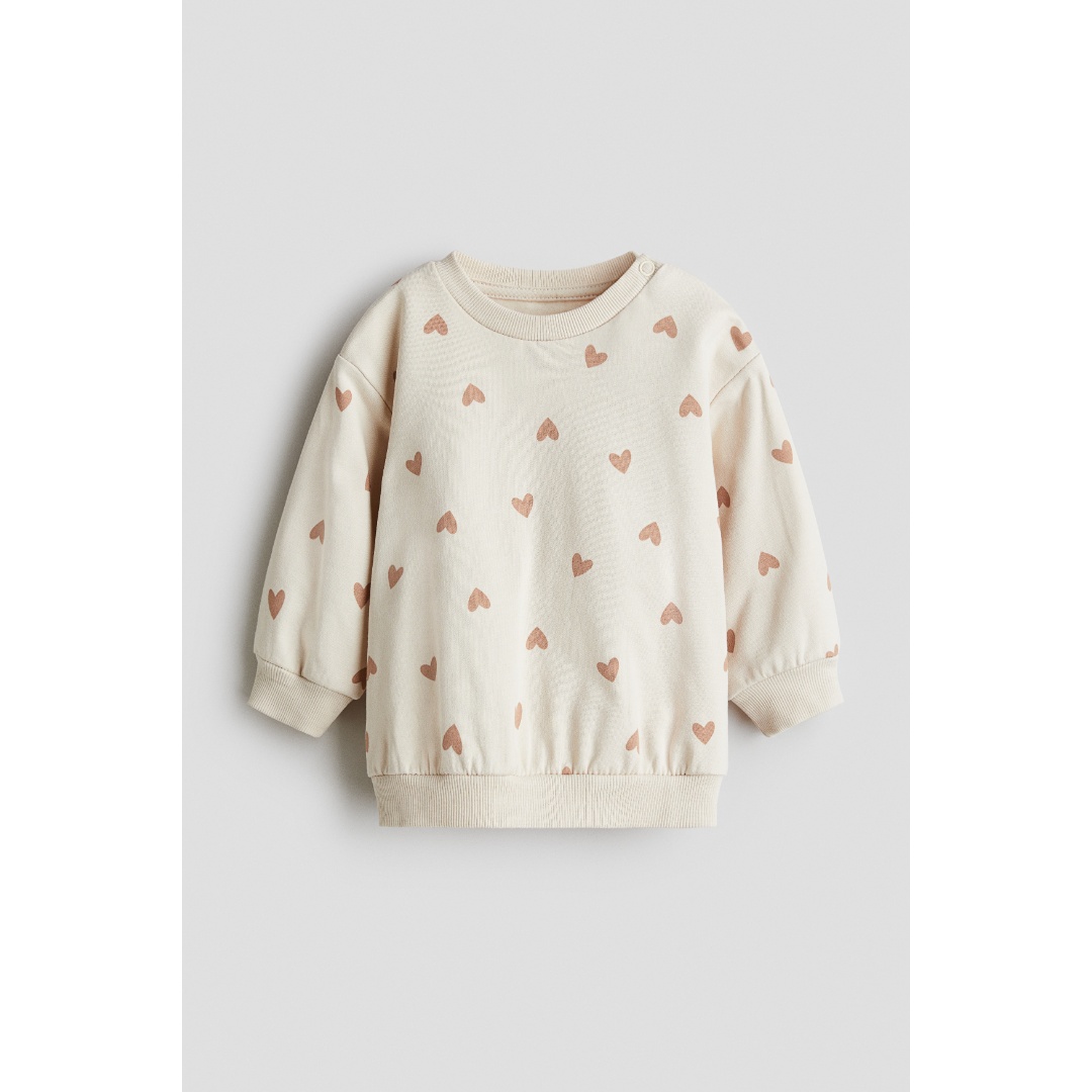 H&M Facebook ad: Sežeňte vše, co vaše miminko potřebuje, aby bylo…